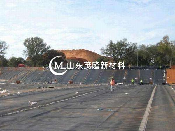 ?防水土工膜臨時(shí)圍堰設(shè)計(jì)與施工工作內(nèi)容概述