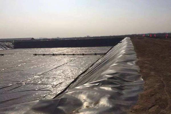 沼氣池土工膜應該怎么鋪設? 第2張