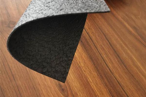 雙糙面土工膜與雙柱點土工膜的區(qū)別解析 第2張