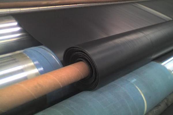 LDPE土工膜的優(yōu)點(diǎn)與缺點(diǎn)詳解  第2張