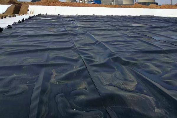 基于安全與經濟性的土工膜渠道防滲施工方案設計 第3張