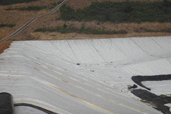 復(fù)合土工膜與防滲土工布的區(qū)別 第3張