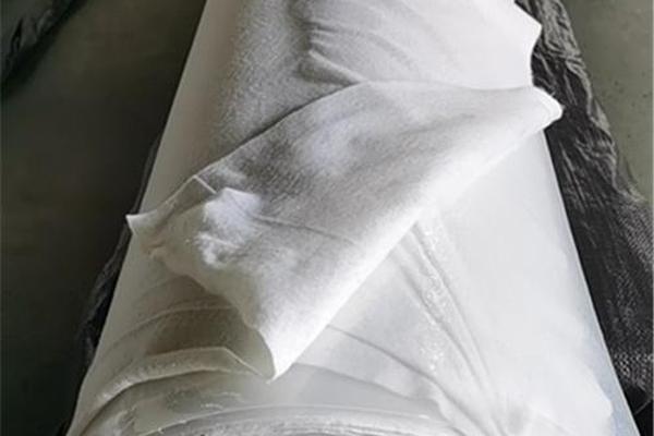 復(fù)合土工膜施工規(guī)范 第1張