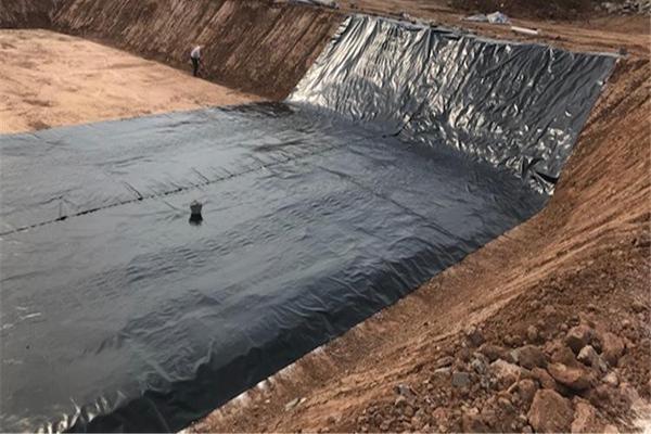 土工膜可以使用結構膠補洞嗎 第2張